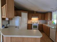 2005 Fleetwood Entertainer Manufactured Home