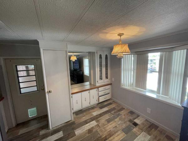 1980 2BD/2BA Mobile Home