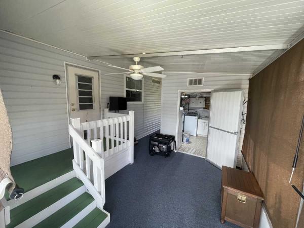 1980 2BD/2BA Mobile Home