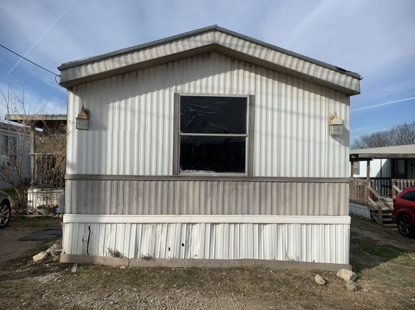 1996 Crestridge  Deluxe Manufactured Home