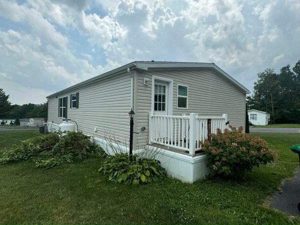 2020 Clayton-Lewistown Tuscany 5228-5202 Mobile Home