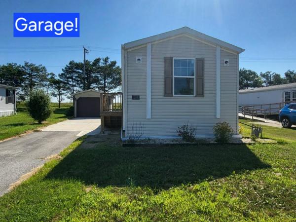 2022 Clayton - Middlebury Residence SW 6016-SW001 Mobile Home