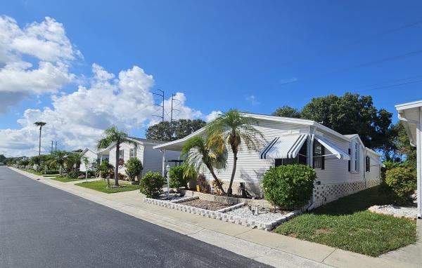 Photo 1 of 2 of home located at 508 Cary Lane Lot 129 Tarpon Springs, FL 34689