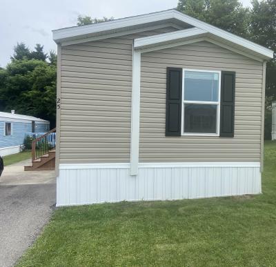 Mobile Home at 1330 Hanover Rd, Lot 25 #25 Delaware, OH 43015