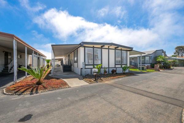 1971 Goldenwest Mobile Home