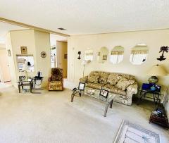 Photo 4 of 16 of home located at 323 Prince Edward Ct Port Orange, FL 32127