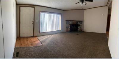 Photo 2 of 21 of home located at 9526 Foxwell Circle Fenton, MI 48430