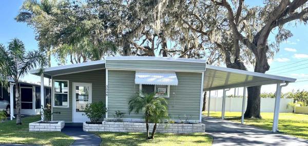 Photo 1 of 2 of home located at 3048 Bolin Lane Sebring, FL 33870