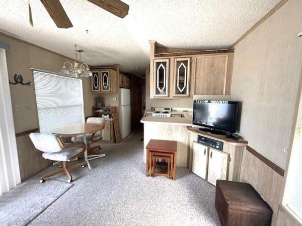 1988 Palm Harbor Manufactured Home