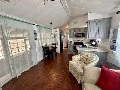 Photo 4 of 14 of home located at 7125 Fruitville Rd 1407 Sarasota, FL 34240