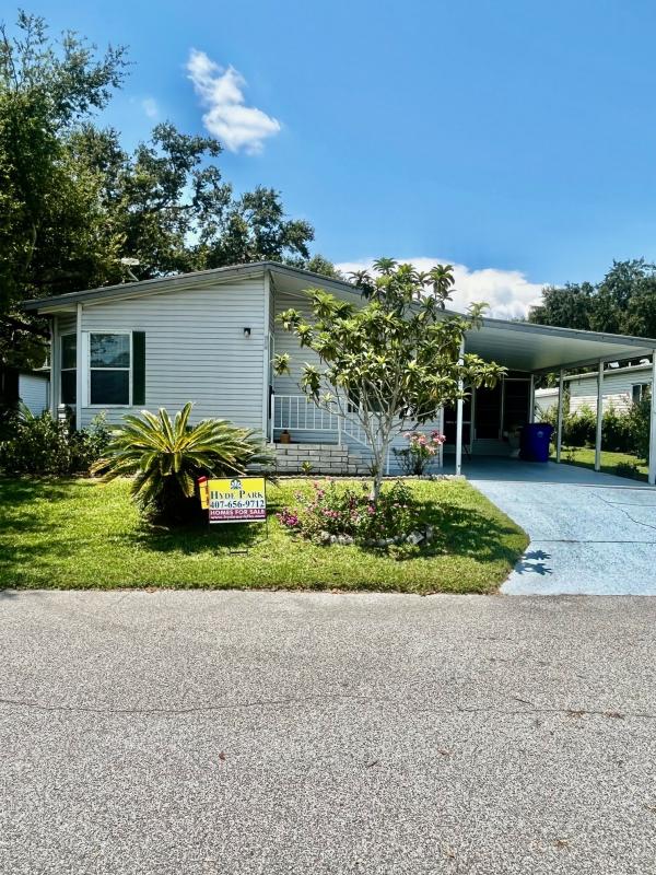 1990 Fleetwood Barrington Mobile Home