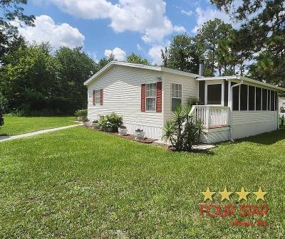 Mobile Home at 5400 Collins Rd Jacksonville, FL 32244