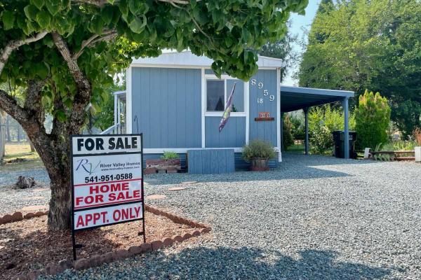 Photo 1 of 2 of home located at 8959 E Evans Creek Rd Rogue River, OR 97537