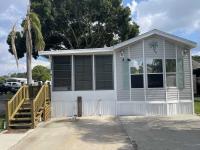 1998 2BE/1BA Mobile Home