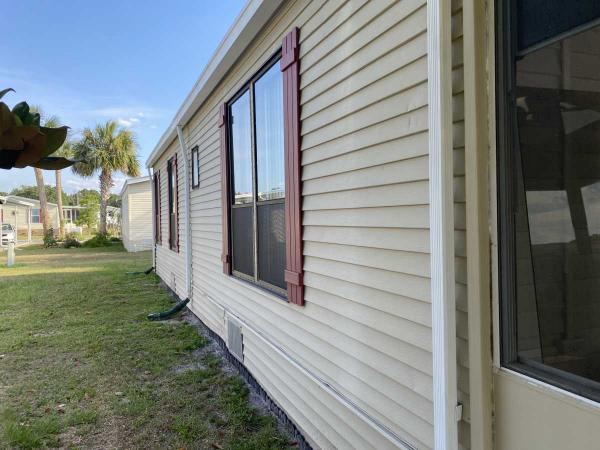 1988 SUNV Manufactured Home