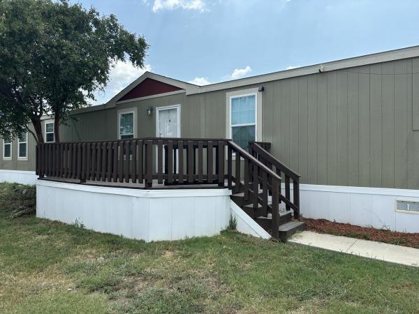 2018 OAK CREEK YES Y7-1876 Mobile Home