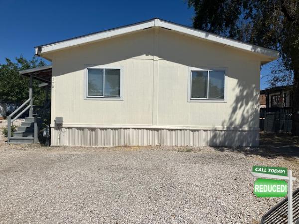 2001 FLEETWOOD CARRIAGE MANOR	 Manufactured Home