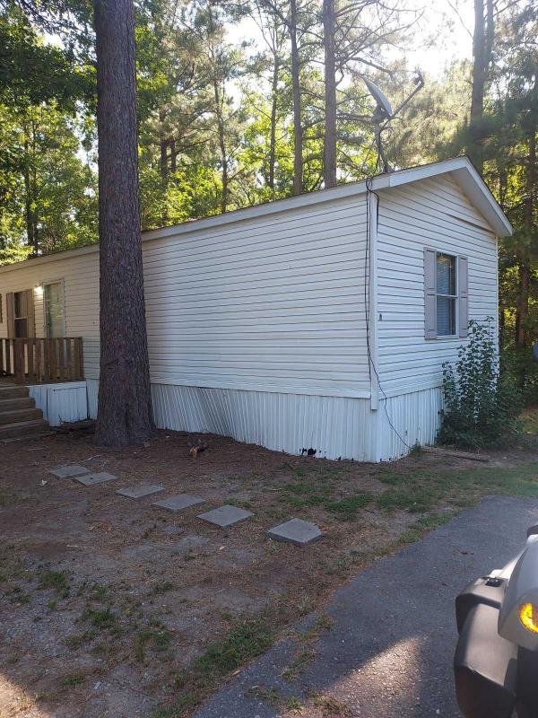 2011  Mobile Home For Sale