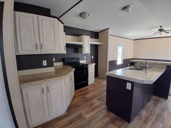 2016 Fleetwood Manufactured Home