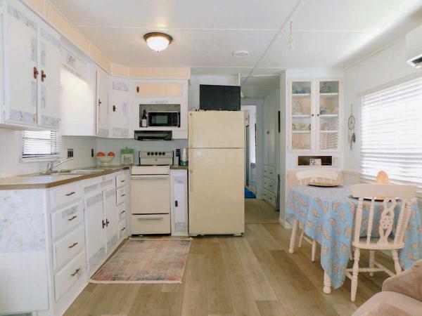 1985 Franklin Manufactured Home