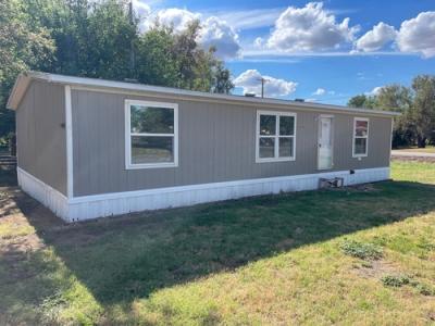 Mobile Home at 415 N Colorado Ave Mangum, OK 73554