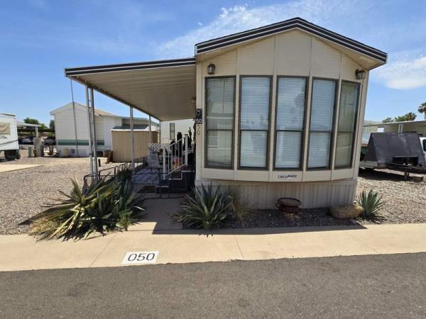 1988 Cavco Manufactured Home