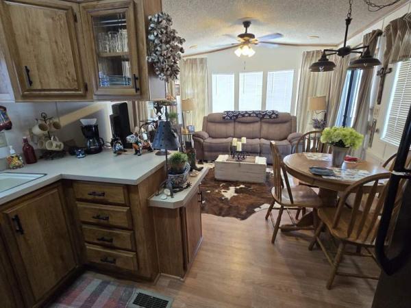 1988 Cavco Manufactured Home