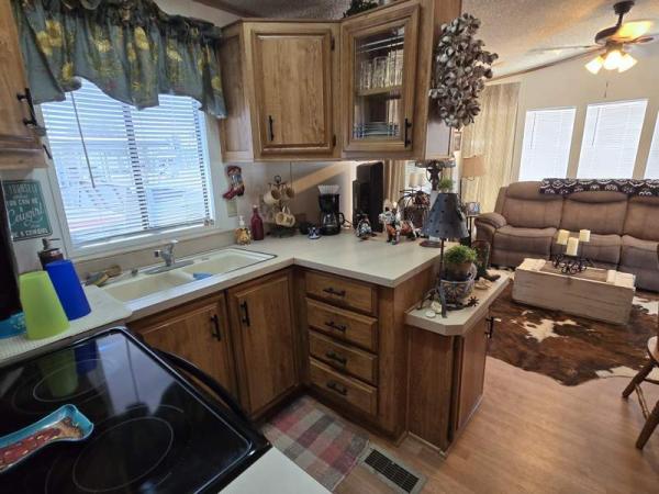 1988 Cavco Manufactured Home