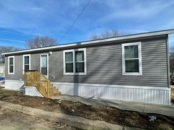 2021 Fairmont 430HH24403B Manufactured Home