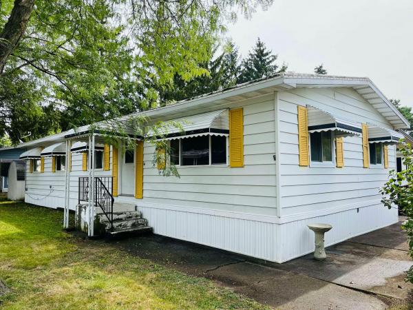 1977 Mobile Home