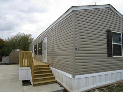 Mobile Home at 5818 N. Bellview Ave Lot Be5818 Kansas City, MO 64118