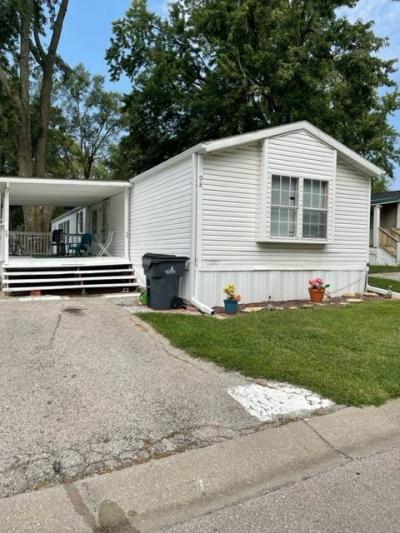 Mobile Home at 98 Sierra Circle Lot 98Sc Olathe, KS 66061