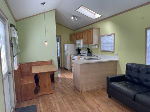 2005 Park Model Mobile Home