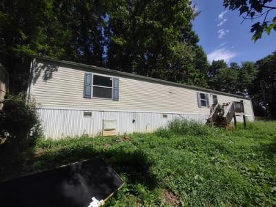 Mobile Home at 1158 Perrow Rd Lot 7 Vinton, VA 24179