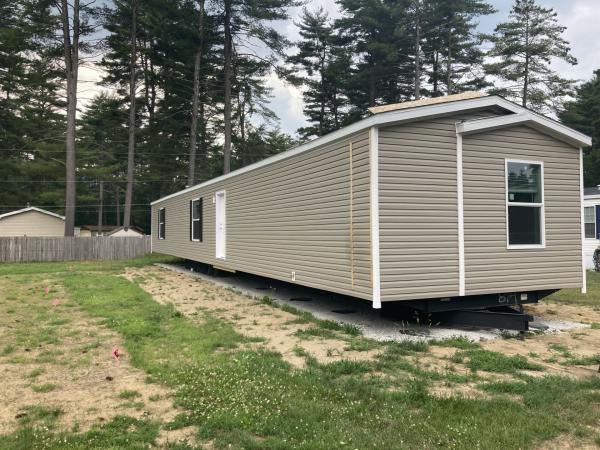 2024 Champion Home Builders, Inc. mobile Home