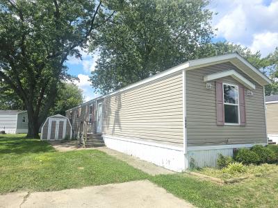 Mobile Home at 1964 Peck St. Greenwood, IN 46143