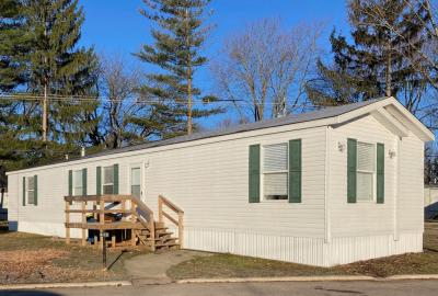 Mobile Home at 412 Cedar Bluffton, IN 46714