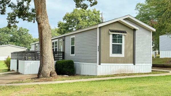 2022 Clayton Trinity 76 Mobile Home