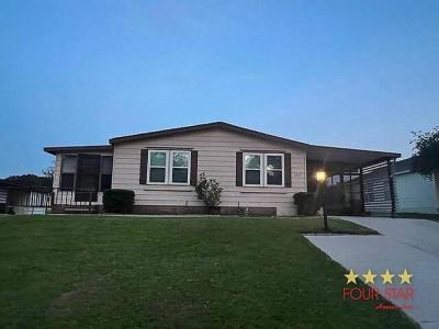 Mobile Home at 1719 Myrtle Beach Dr Lady Lake, FL 32159