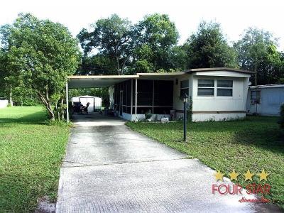 Mobile Home at 4118 Woodland Cir Deland, FL 32724