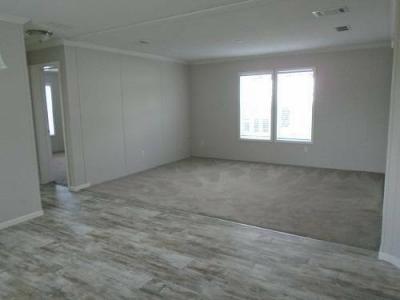 Photo 4 of 14 of home located at 74 Silver Crest Dr. Haines City, FL 33844