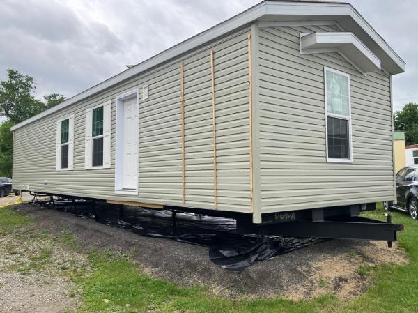 2024 Champion Home Builders, Inc. mobile Home