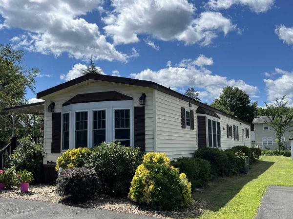 1987 Victorian Mobile Home