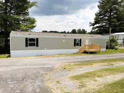 Mobile Home at Hwy 11E 3064 Volunteer Pkwy, Lot 38 Bluff City, TN 37618