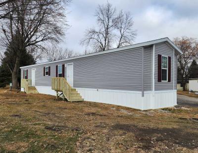 Mobile Home at 705 D West 8Th Storm Lake, IA 50588