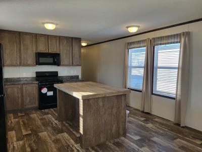 Mobile Home at 15978 Villaire #444 Clinton Township, MI 48038