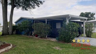 Photo 3 of 16 of home located at 2236 Primavera Ave Port Orange, FL 32129