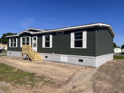 Mobile Home at 101 Buckingham Dr Westbrook, ME 04092