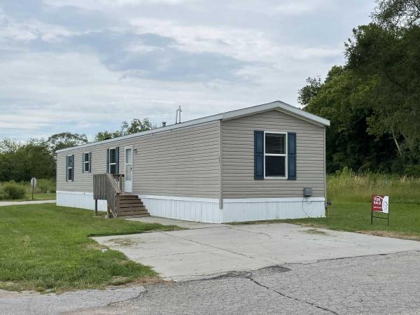 Photo 1 of 2 of home located at 2902 Hancock Street Lot 161 Bellevue, NE 68005