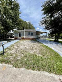 Photo 3 of 9 of home located at 7219 8th Terrace Pinellas Park, FL 33781